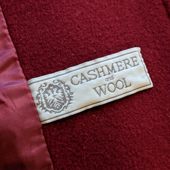 Vintage Marcona Wool and Cashmere coat - Picture 7 of 10